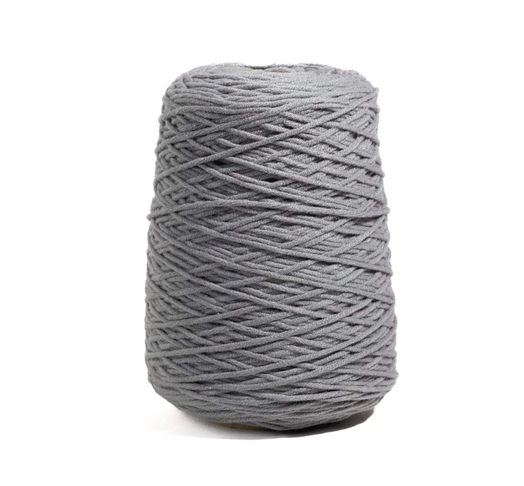100% acrylic tufting yarn